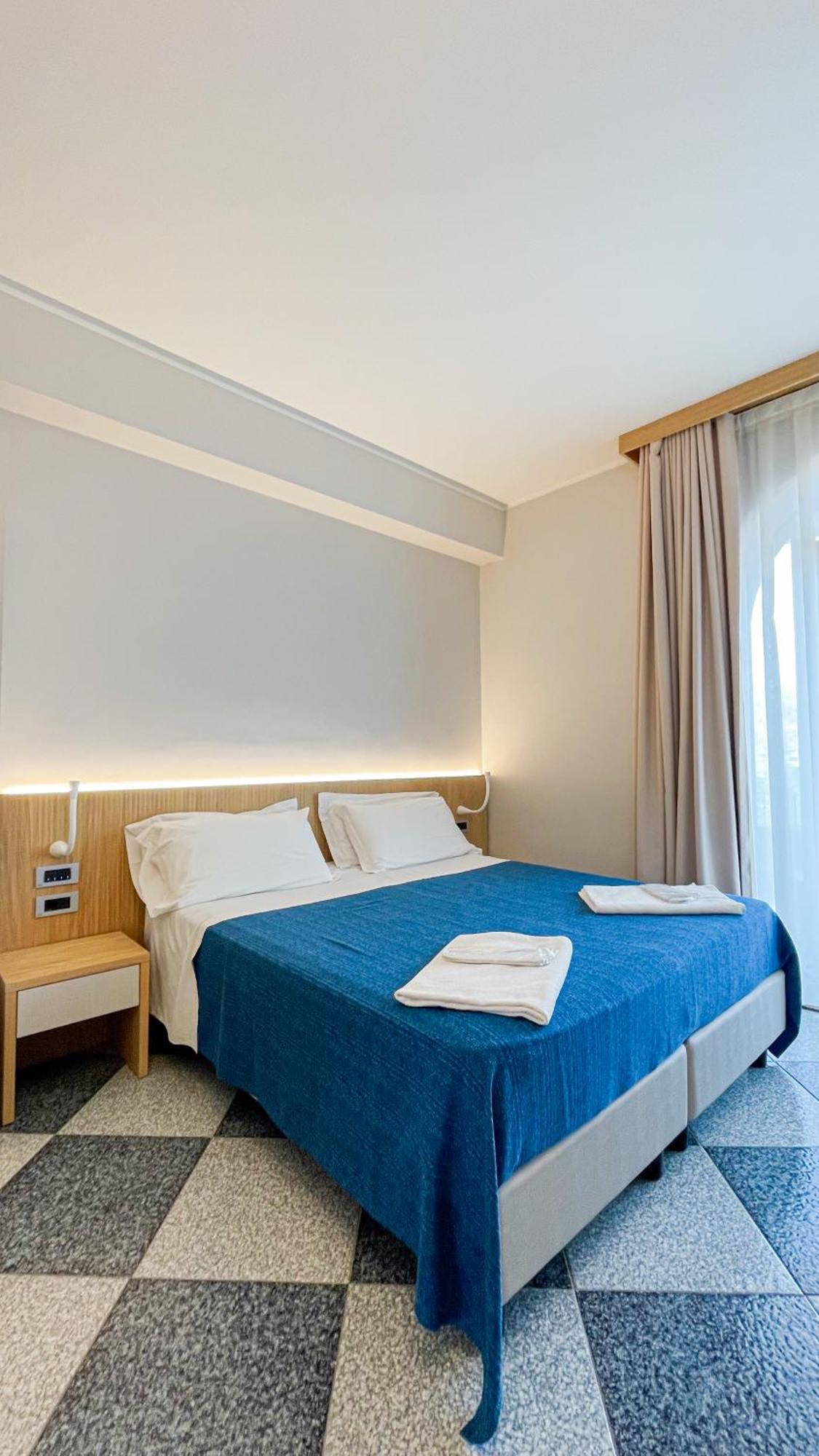 Agri-Hotel Da Marianna Resort & Spa Santa Domenica Vittoria Exterior foto