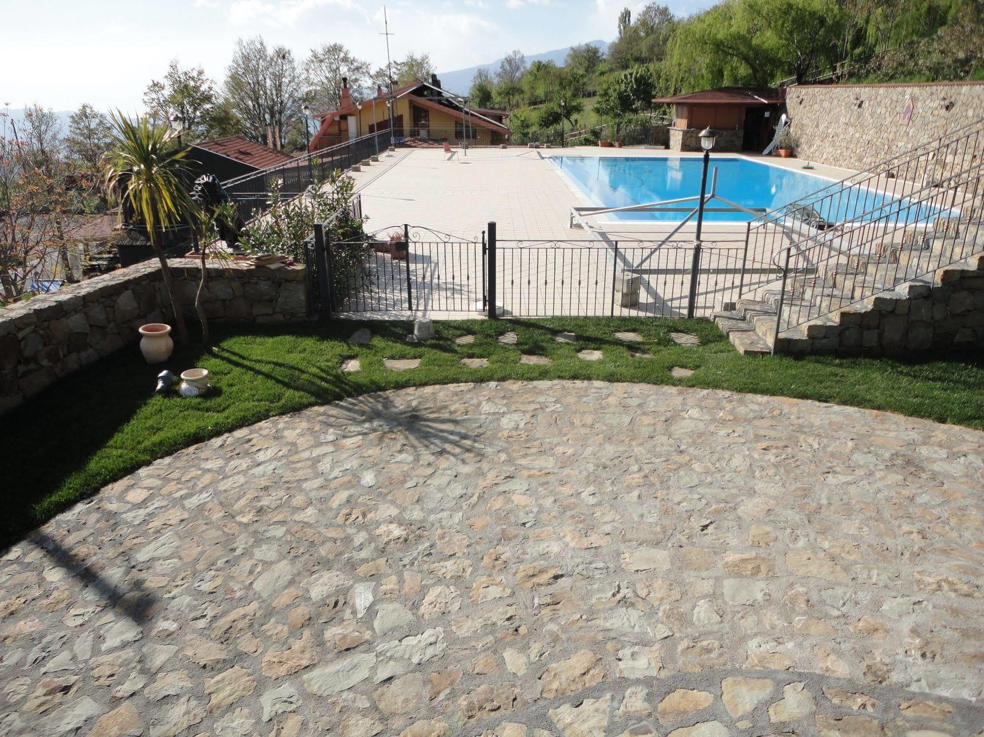 Agri-Hotel Da Marianna Resort & Spa Santa Domenica Vittoria Exterior foto